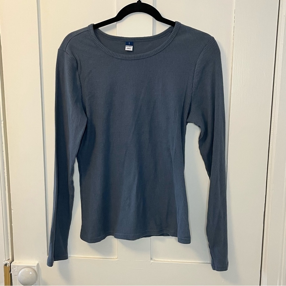 Old Navy ribbed blue shirt
